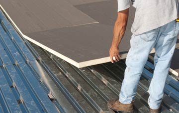 benefits of insulating Nedging Tye flat roofing