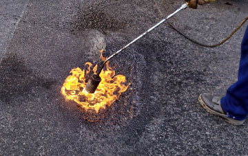 Nedging Tye flat roofing repairs