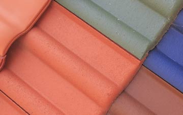 Nedging Tye plastic roofing companies